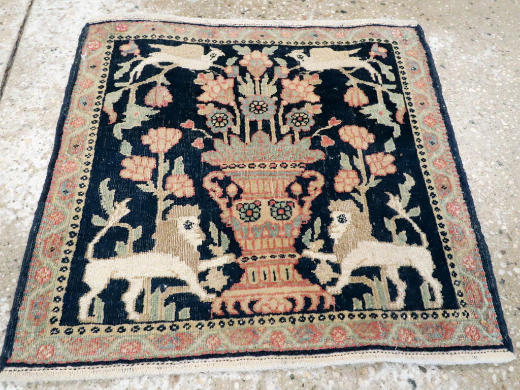 Antique Persian Fereghan Rug, No.11833 - Galerie Shabab