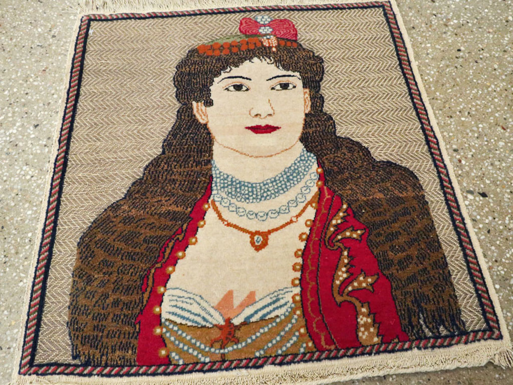 Vintage Persian Tabriz Pictorial Rug, No.11838 - Galerie Shabab