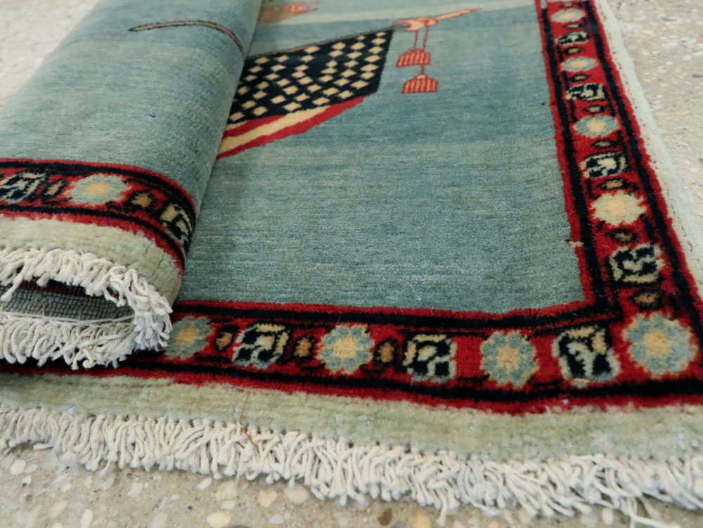 Antique Persian Kashan Flag Pictorial Rug (Pair: 2 of 2), No.11840 - Galerie Shabab