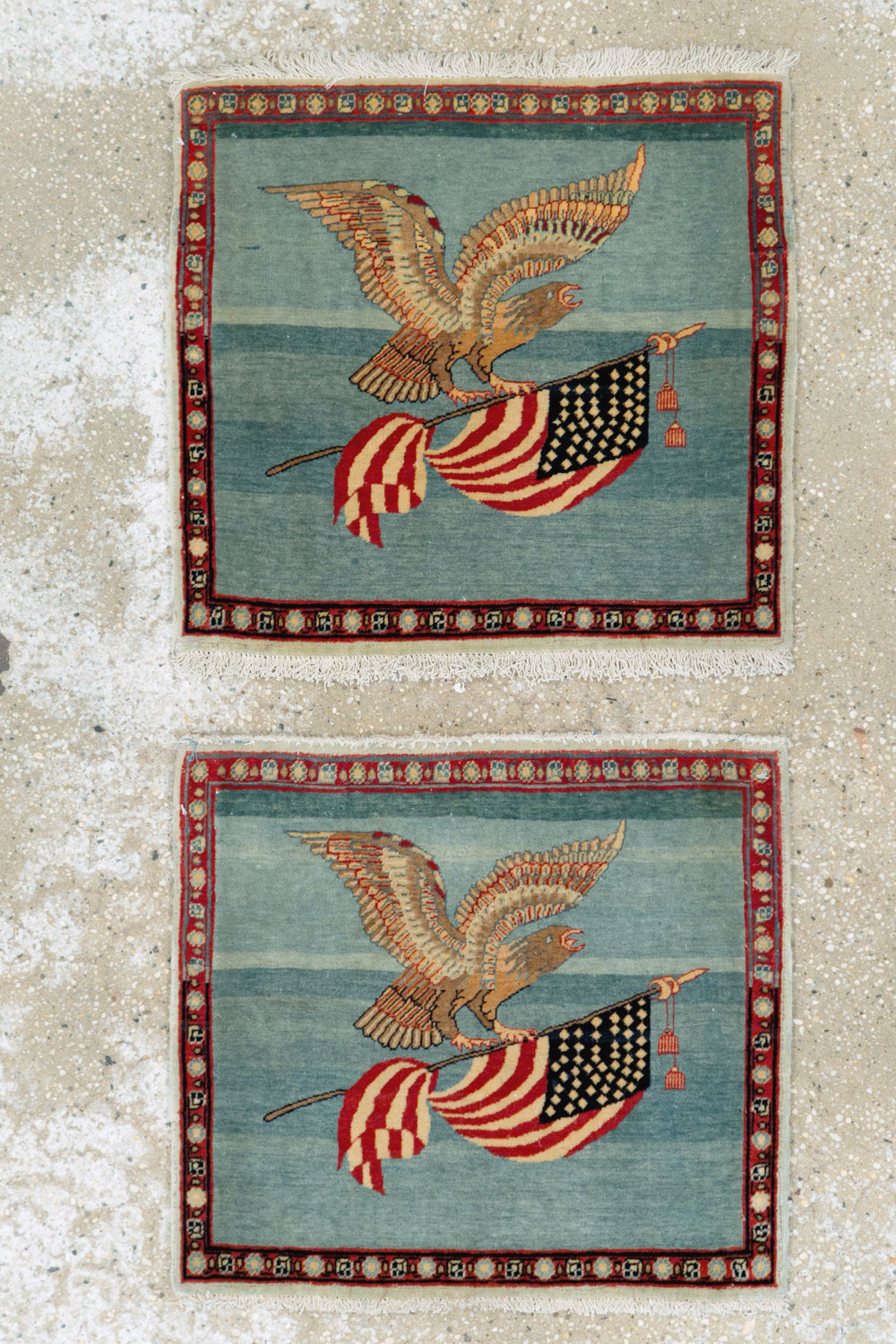 Antique Persian Kashan Flag Pictorial Rug (Pair: 2 of 2), No.11840 - Galerie Shabab