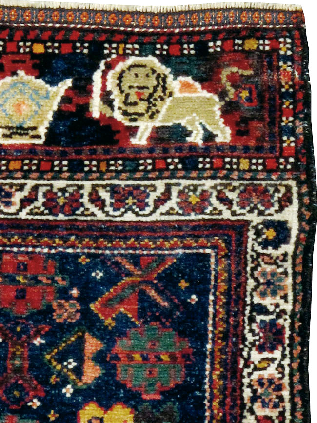 Antique Persian Pictorial Bag Face Rug, No.11845 - Galerie Shabab