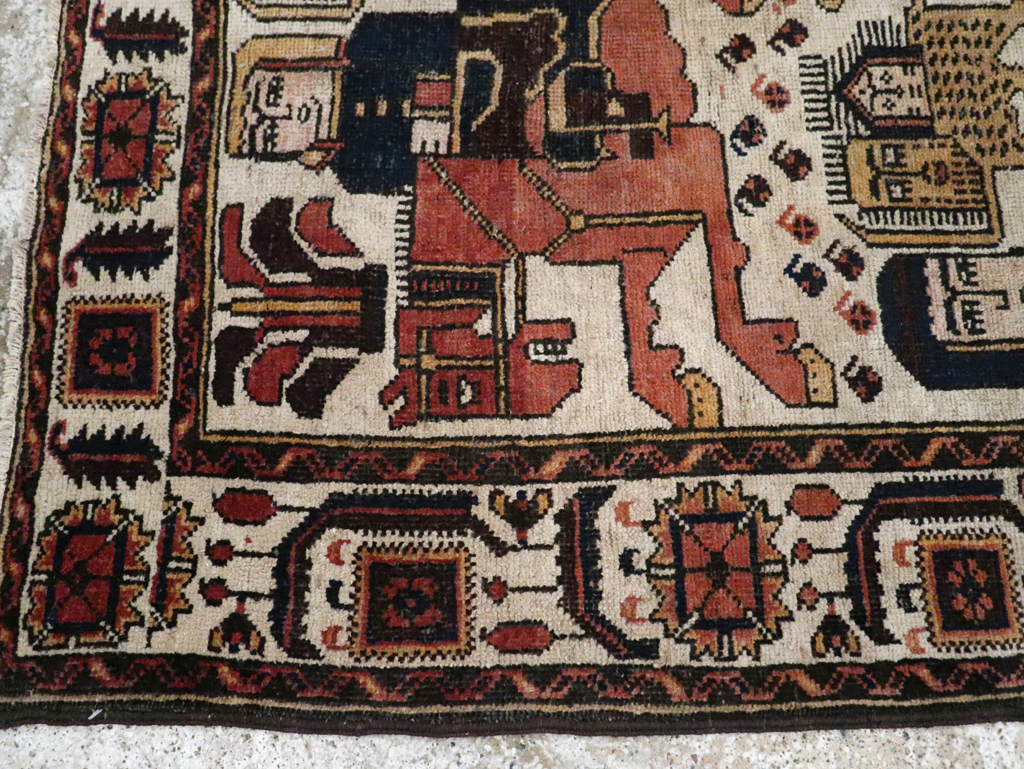 Vintage Persian Pictorial Bakhtiari Rug, No.11856 - Galerie Shabab