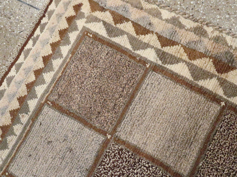 Vintage Persian Gabbeh Rug, No.11891 - Galerie Shabab