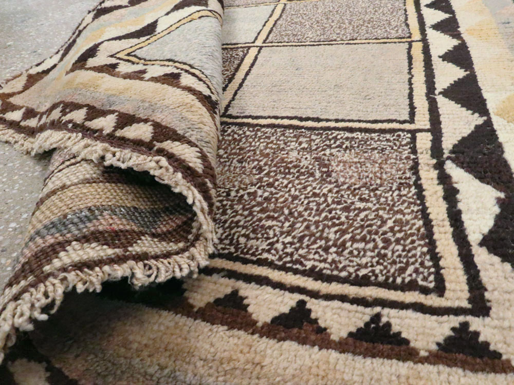 Vintage Persian Gabbeh Rug, No.11891 - Galerie Shabab