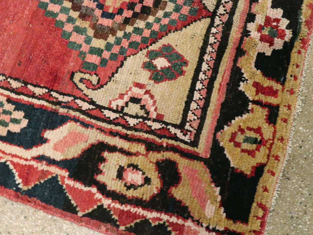 Antique Persian Gabbeh Rug, No.11913 - Galerie Shabab