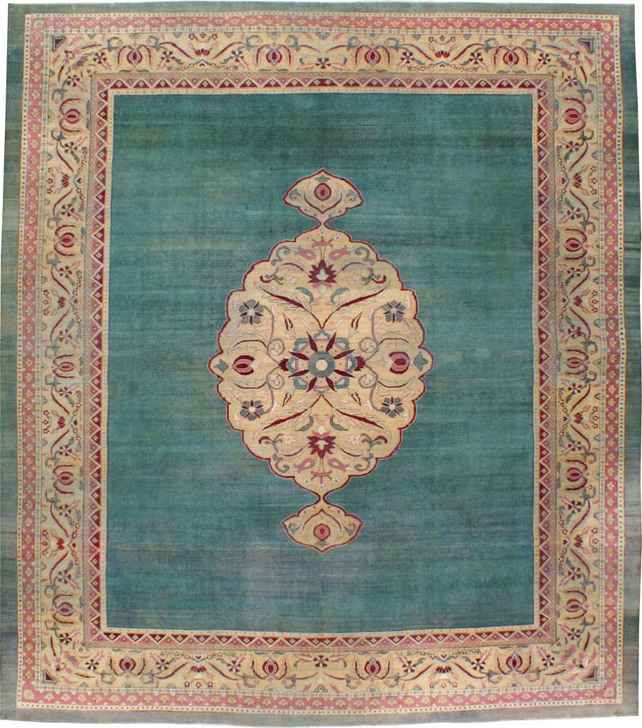 Antique Indian Agra Carpet, No.11923 - Galerie Shabab