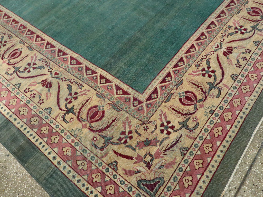 Antique Indian Agra Carpet, No.11923 - Galerie Shabab