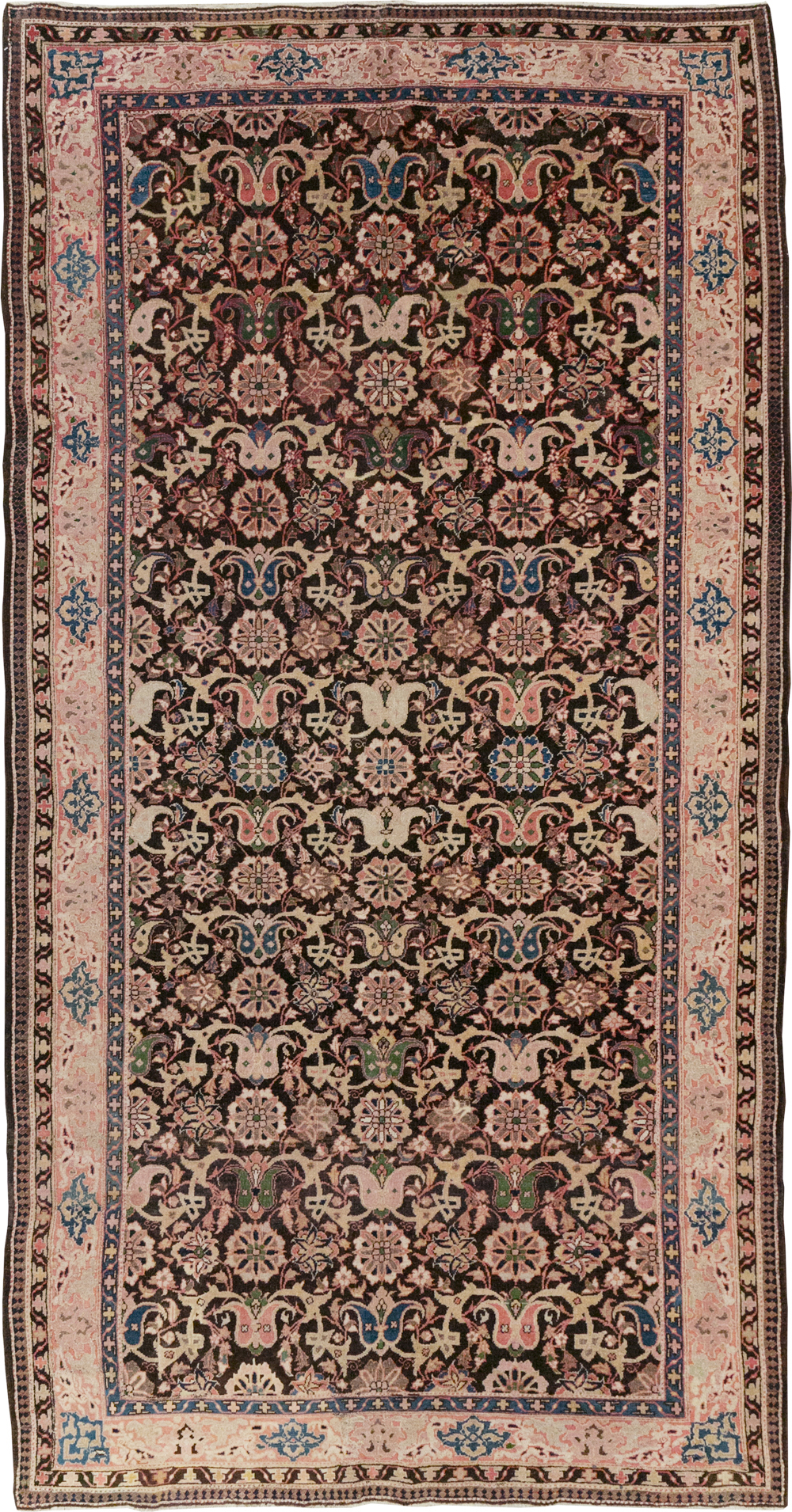Antique Persian Bidjar Gallery Rug, No.11935 - Galerie Shabab