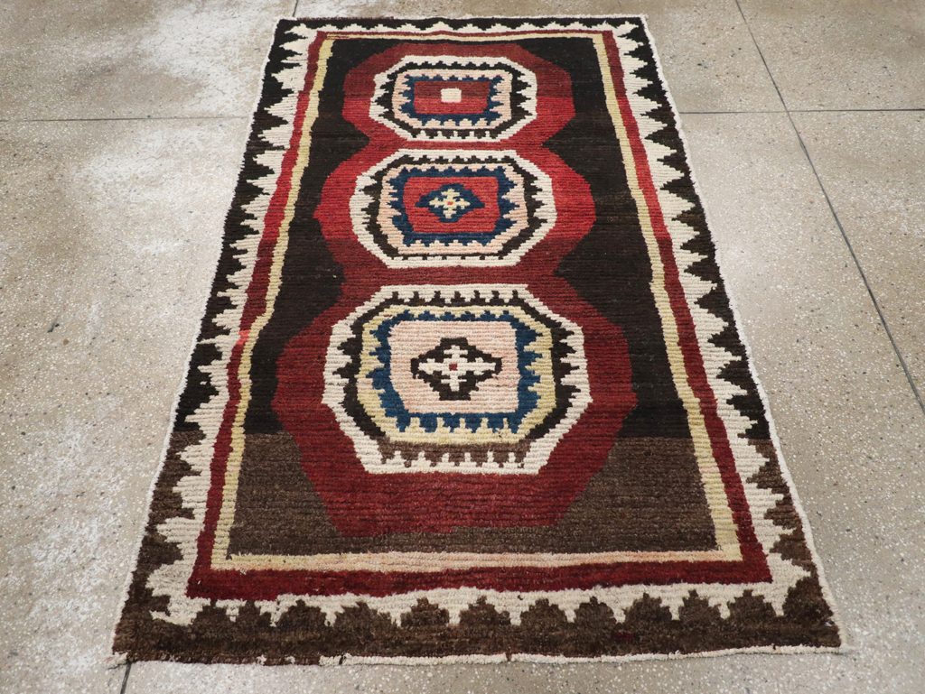 Antique Gabbeh Rug, No.11939 - Galerie Shabab