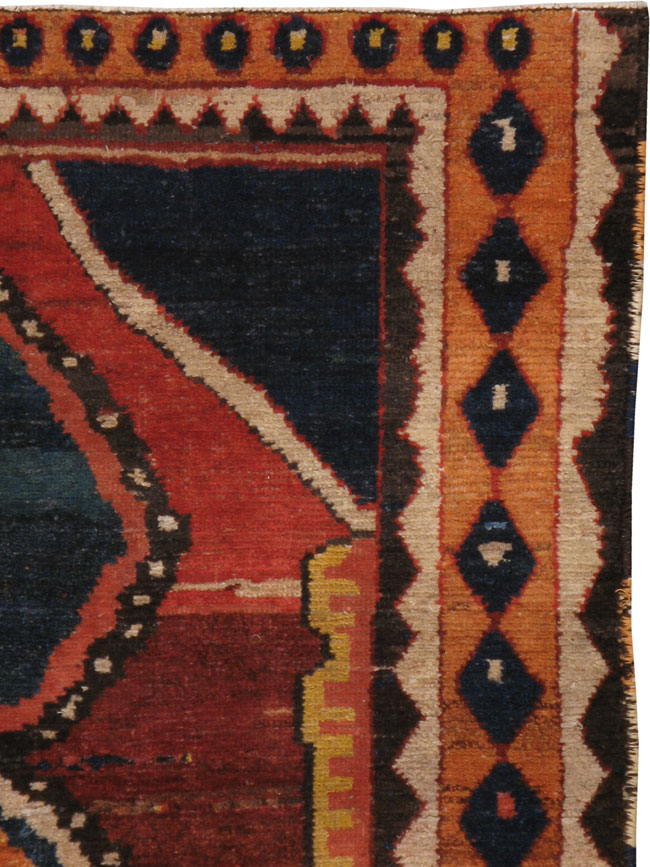 Antique Gabbeh Rug, No.11940 - Galerie Shabab