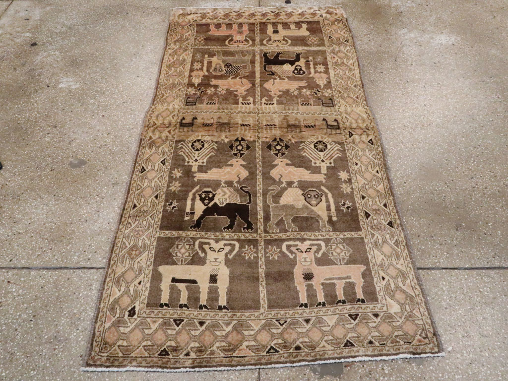 Vintage Gabbeh Pictorial Rug, No.11947 - Galerie Shabab