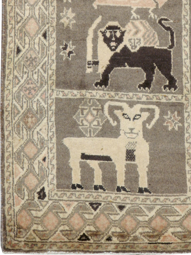 Vintage Gabbeh Pictorial Rug, No.11947 - Galerie Shabab