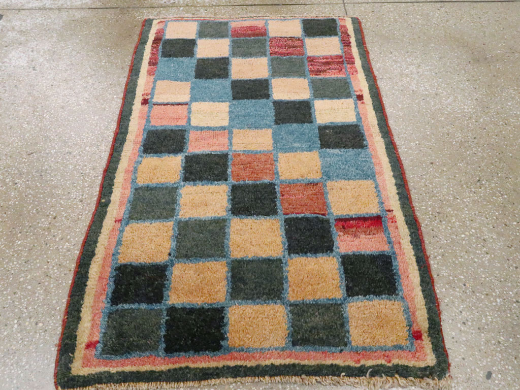 Antique Gabbeh Rug, No.11949 - Galerie Shabab