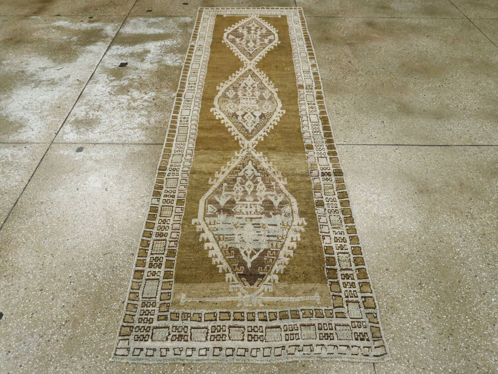 A Serab Runner, No.11969 - Galerie Shabab