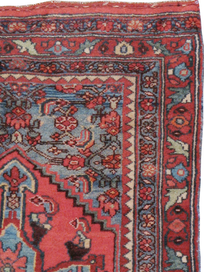 Antique Persian Bidjar Throw Rug, No.11980 - Galerie Shabab