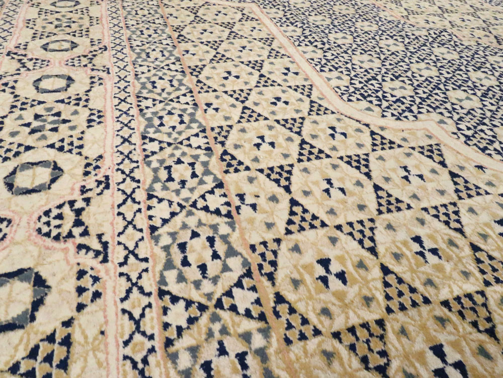 Vintage Persian Kerman Carpet, No.11988 - Galerie Shabab