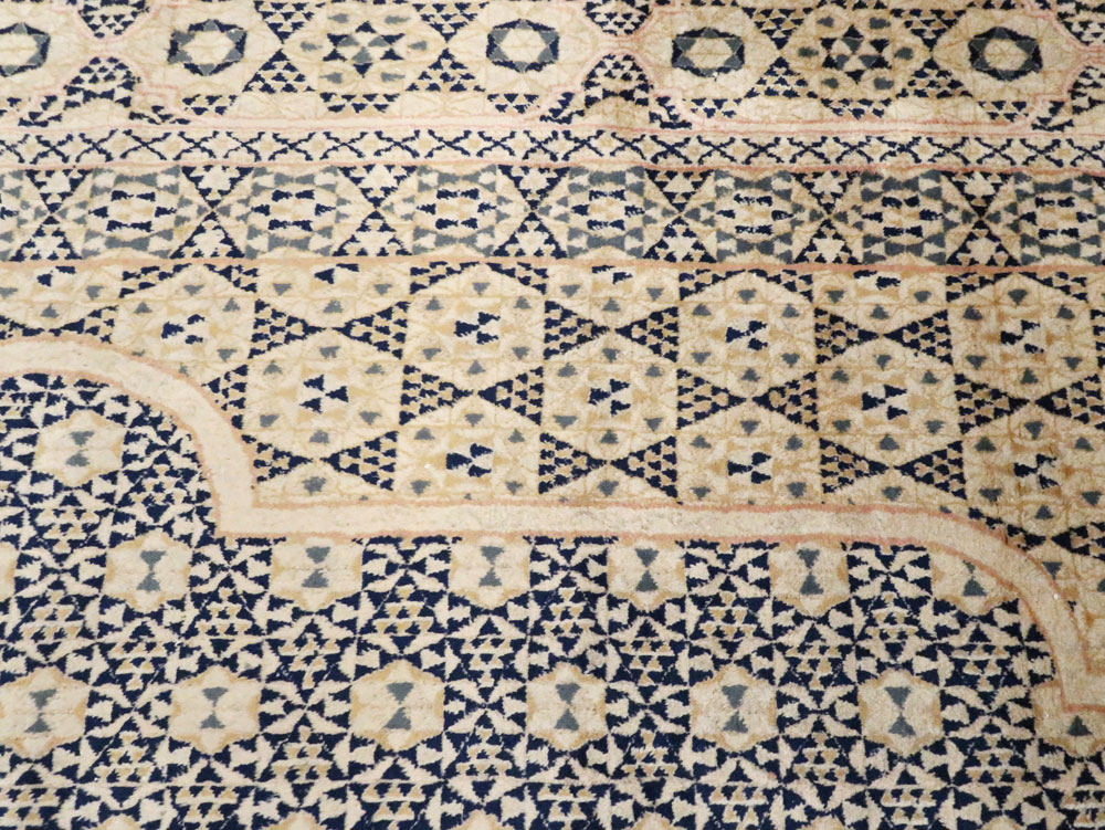 Vintage Persian Kerman Carpet, No.11988 - Galerie Shabab