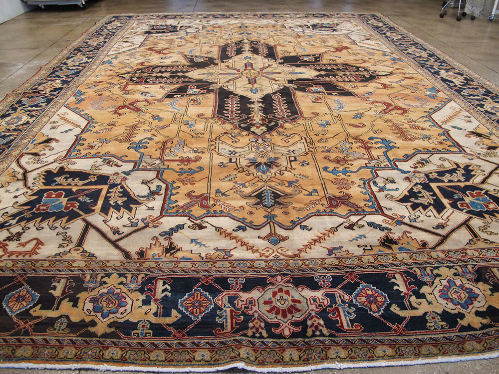 Vintage Heriz Carpet, No.11991 - Galerie Shabab