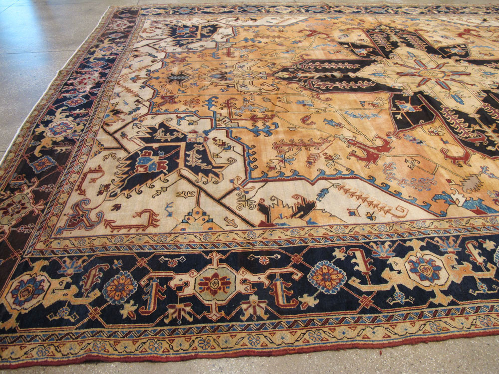 Vintage Heriz Carpet, No.11991 - Galerie Shabab