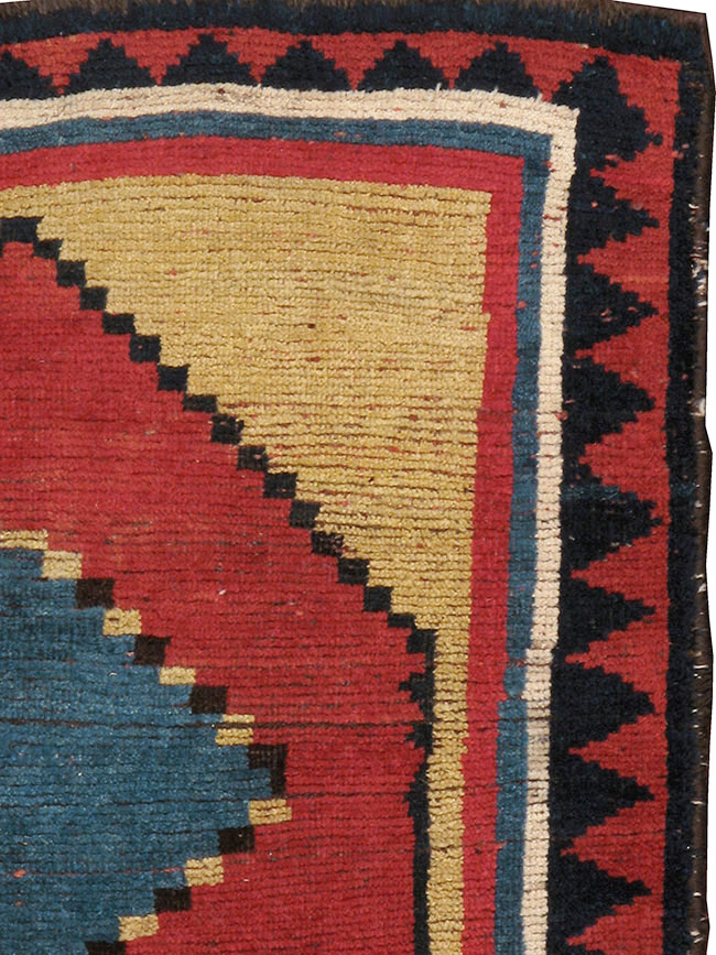 Antique Gabbeh Rug, No.11993 - Galerie Shabab