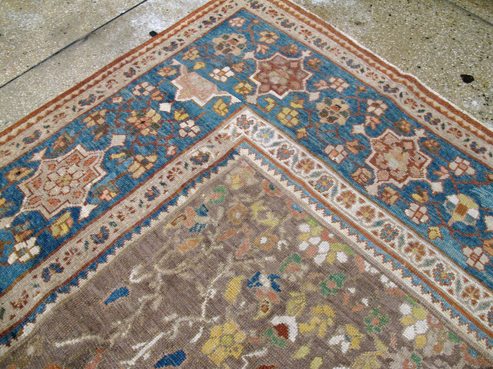 Antique Persian Mahal Carpet, No.12008 - Galerie Shabab