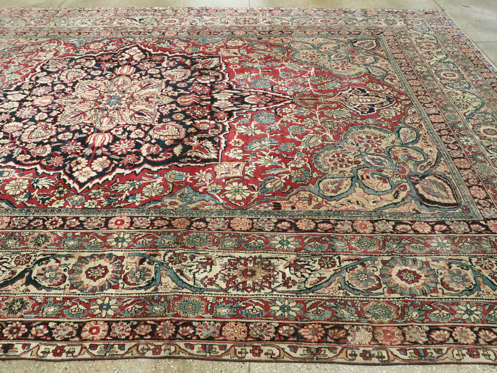 Antique Persian Lavar Kerman Carpet, No.12017 - Galerie Shabab