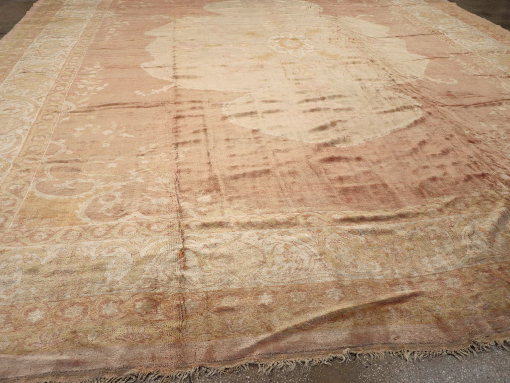 Antique Turkish Oushak Square Oversize Carpet, No.12029 - Galerie Shabab