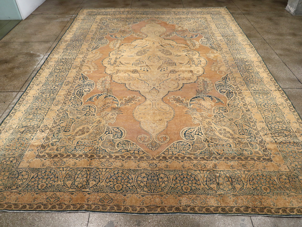 Antique Persian Lavar Kerman Carpet, No.12031 - Galerie Shabab