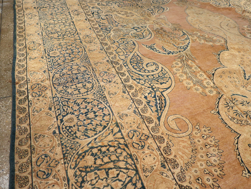 Antique Persian Lavar Kerman Carpet, No.12031 - Galerie Shabab