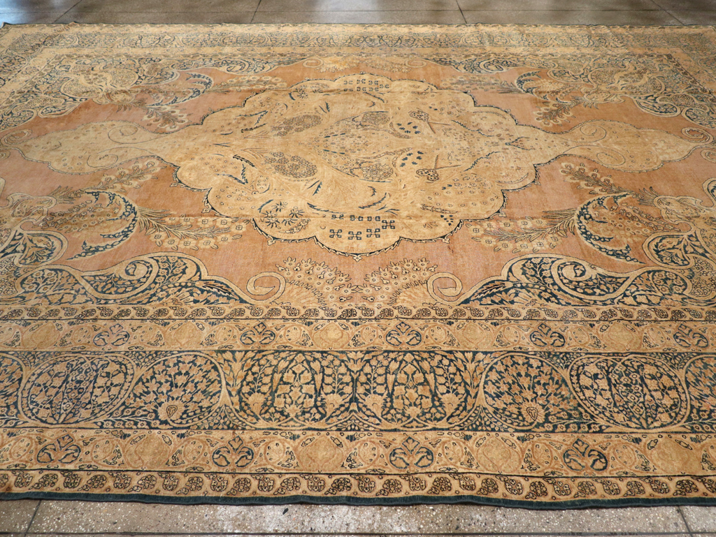 Antique Persian Lavar Kerman Carpet, No.12031 - Galerie Shabab