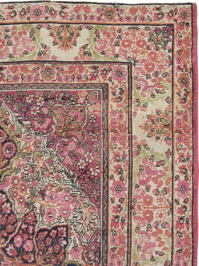 Antique Persian Lavar Kerman Rug, No.12057 - Galerie Shabab