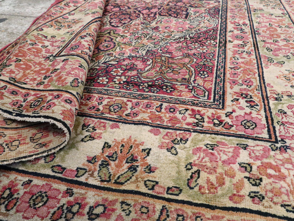 Antique Persian Lavar Kerman Rug, No.12057 - Galerie Shabab