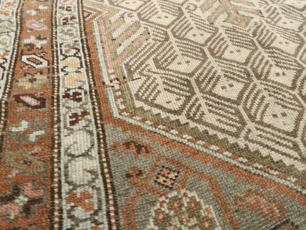 Antique Persian Malayer Rug, No.12061 - Galerie Shabab