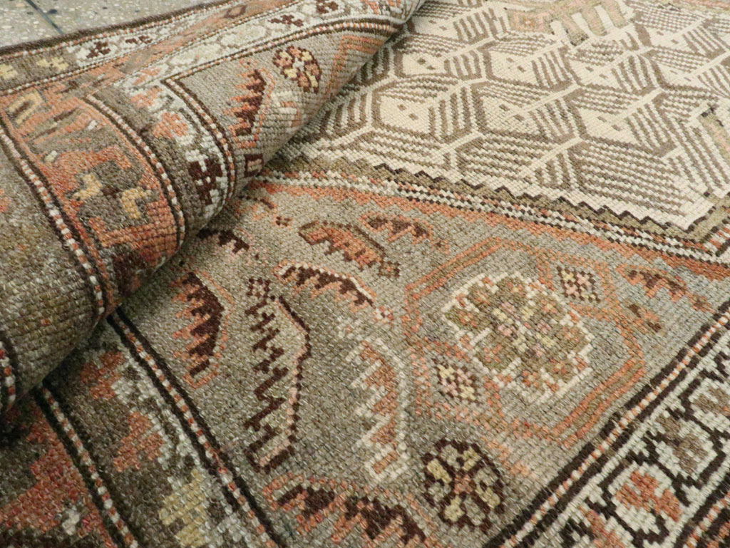 Antique Persian Malayer Rug, No.12061 - Galerie Shabab