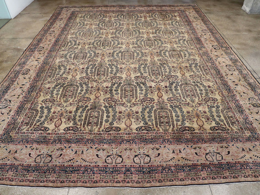 Antique Persian Lavar Kerman Oversize Carpet, No.12063 - Galerie Shabab
