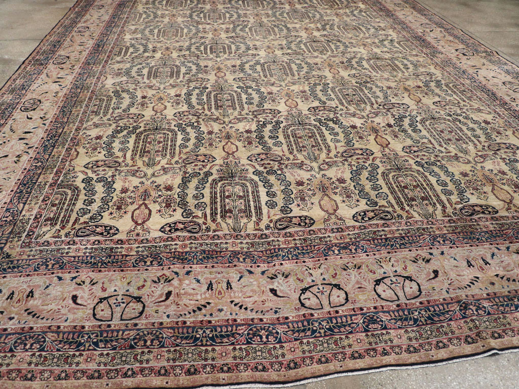 Antique Persian Lavar Kerman Oversize Carpet, No.12063 - Galerie Shabab
