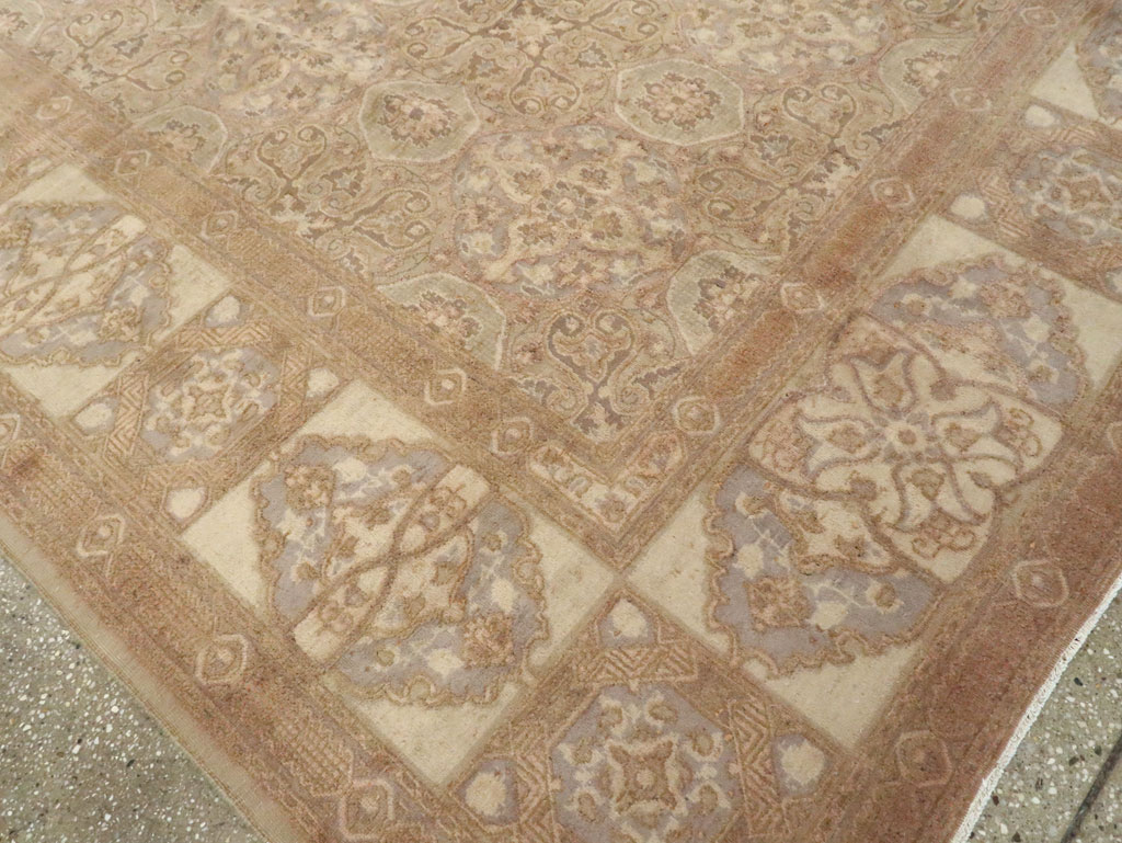 Vintage Tabriz Carpet, No.12077 - Galerie Shabab