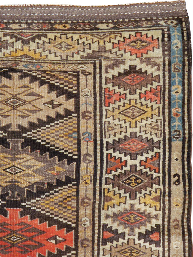 Antique Persian Kurdish Rug, No.12155 - Galerie Shabab