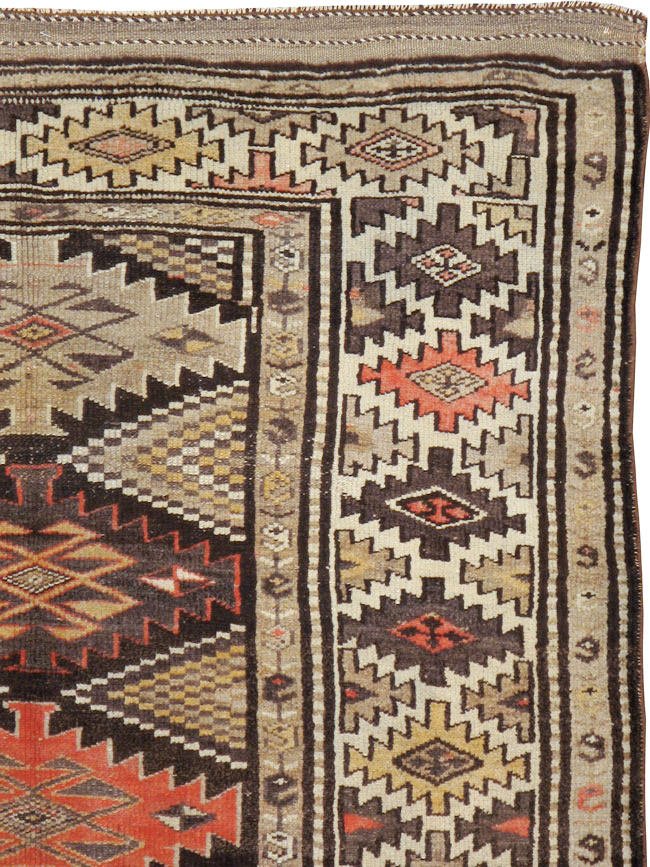 Antique Persian Kurdish Rug, No.12155 - Galerie Shabab