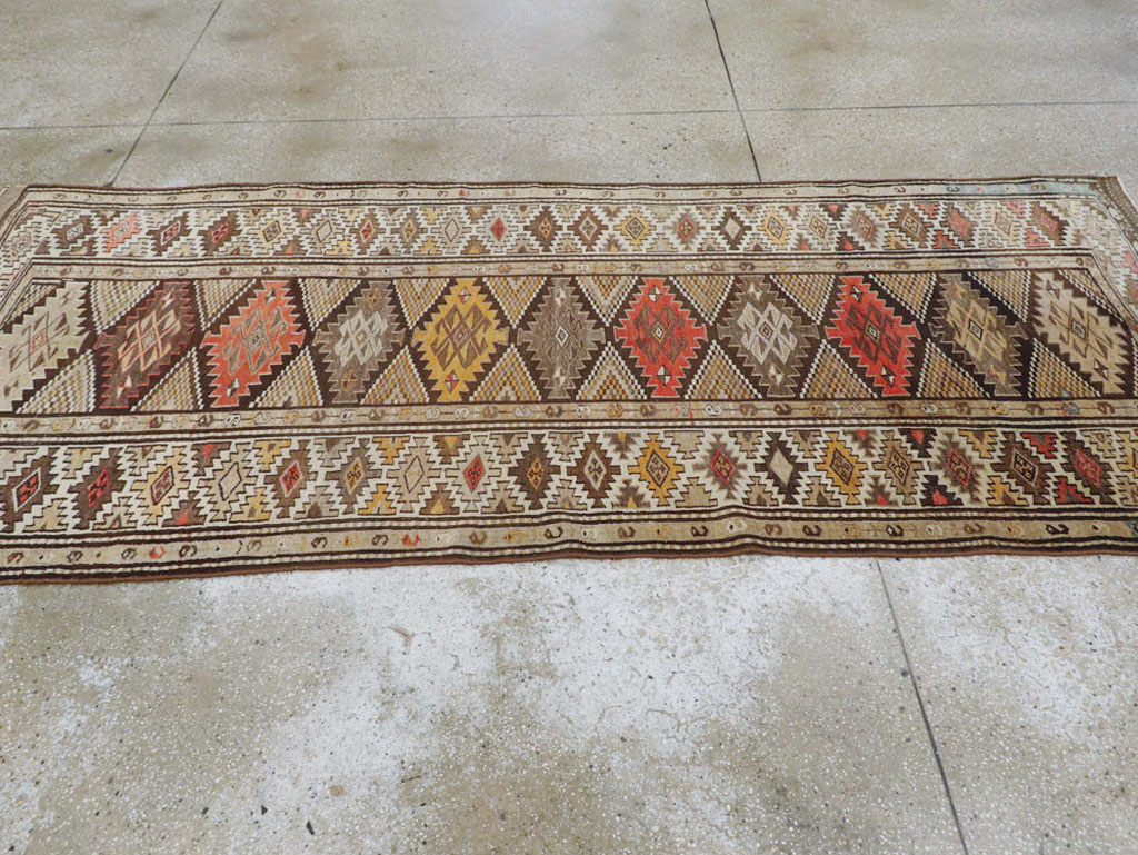 Antique Persian Kurdish Rug, No.12155 - Galerie Shabab