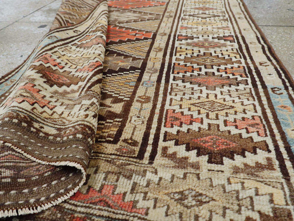 Antique Persian Kurdish Rug, No.12155 - Galerie Shabab