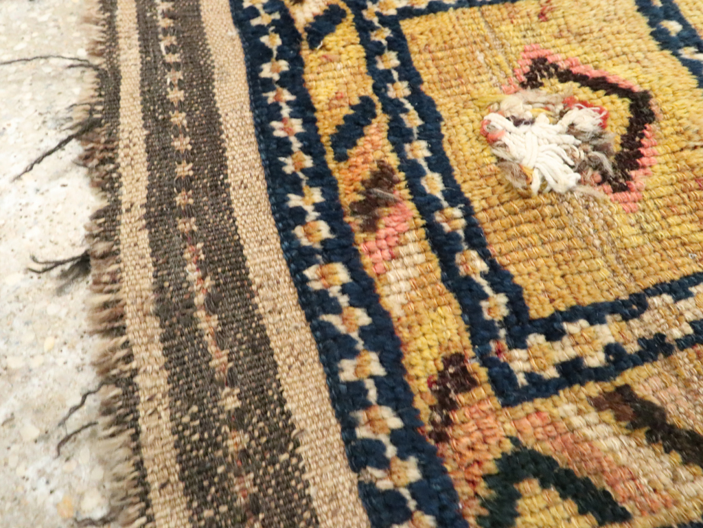 Antique Gabbeh Rug, No.12181 - Galerie Shabab