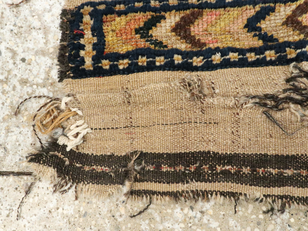 Antique Gabbeh Rug, No.12181 - Galerie Shabab