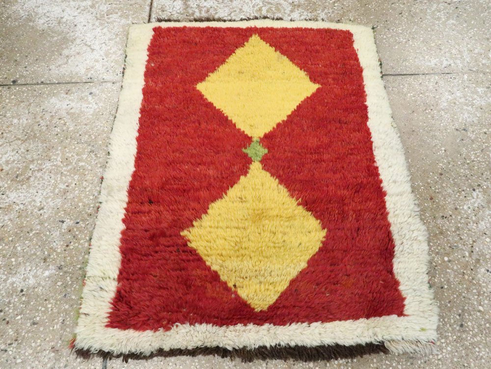 Vintage Persian Gabbeh Rug, No.12211 - Galerie Shabab