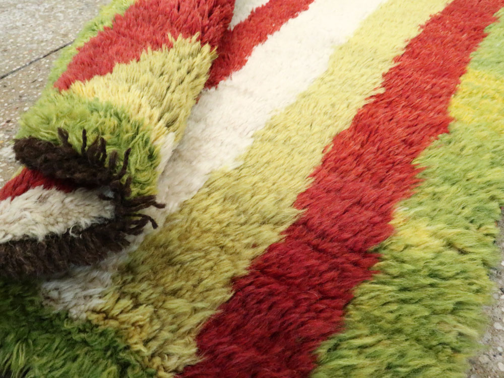 Vintage Persian Gabbeh Rug, No.12211 - Galerie Shabab