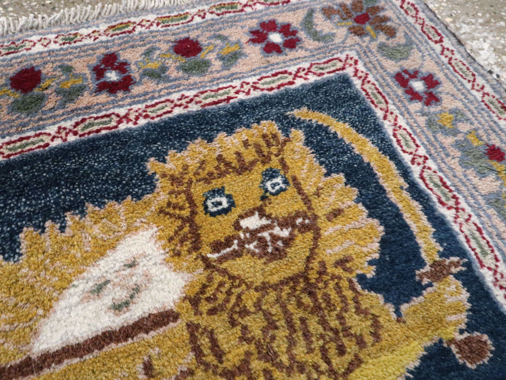 Vintage Persian Hamadan Pictorial Rug, No.12222 - Galerie Shabab