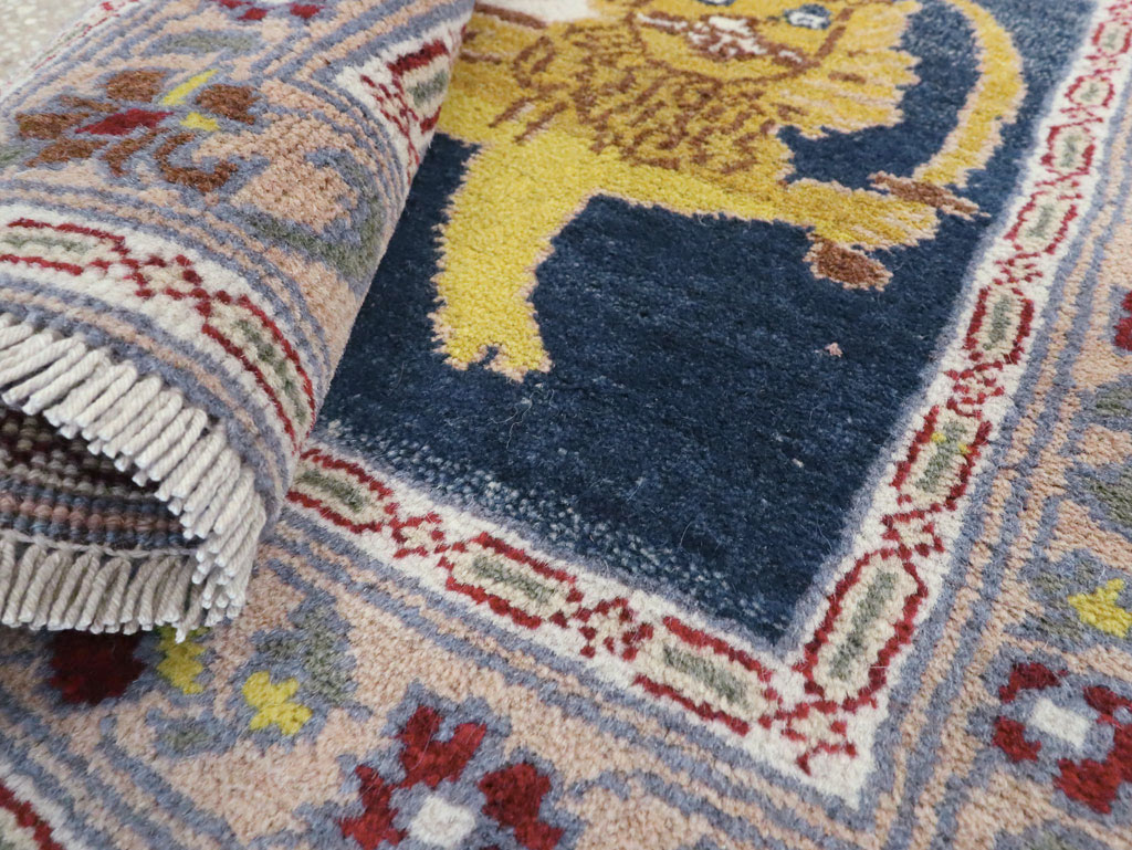 Vintage Persian Hamadan Pictorial Rug, No.12222 - Galerie Shabab