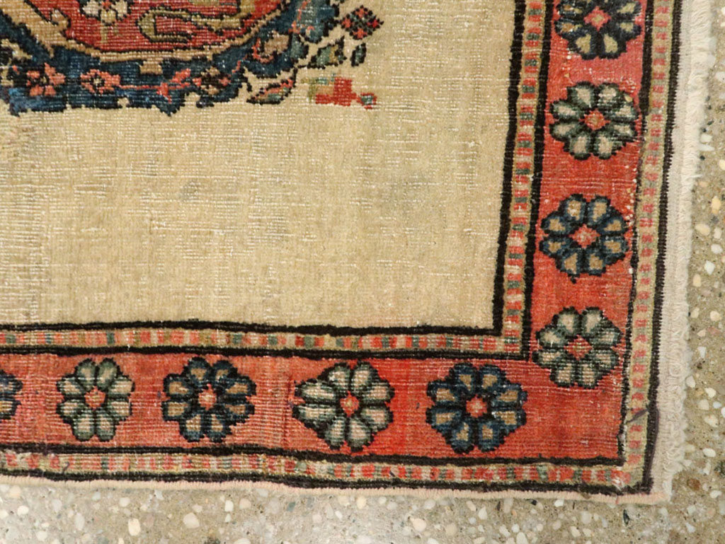 Antique Persian Fereghan Rug, No.12226 - Galerie Shabab