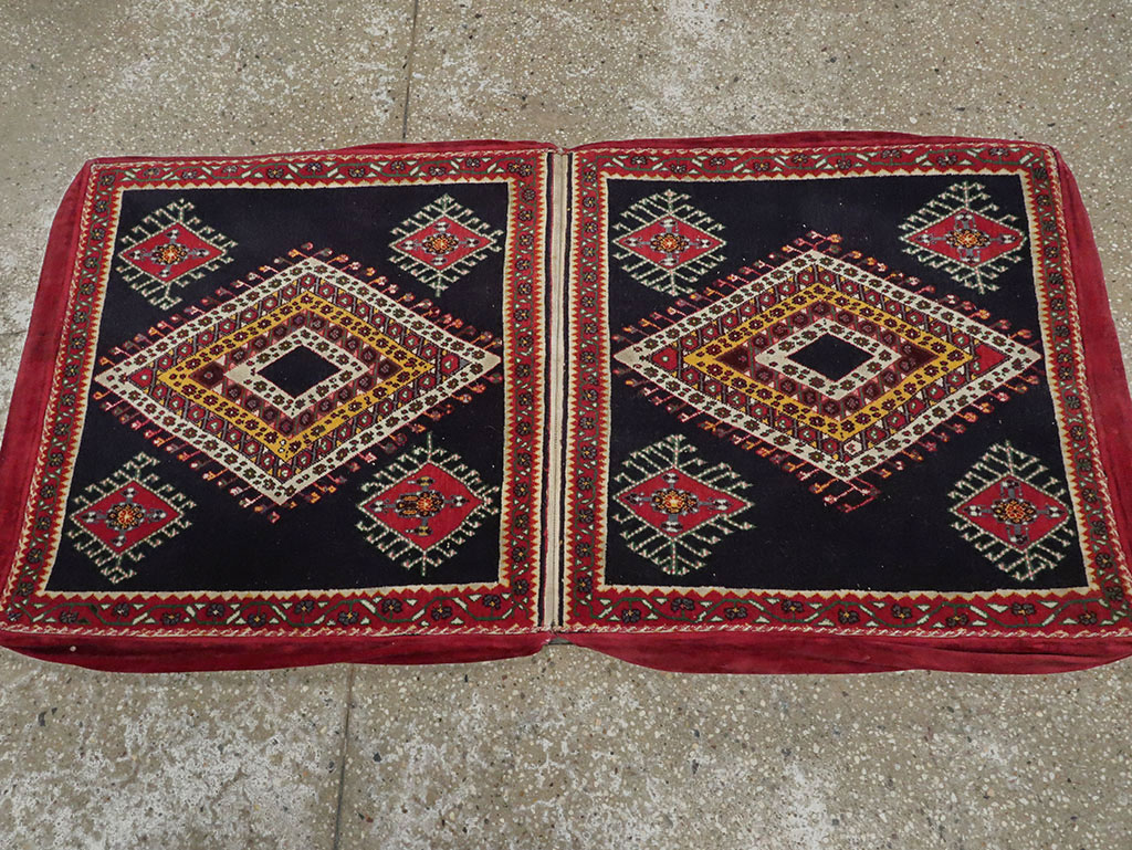 Vintage Persian Qashqai Saddlebag (Khorjin), No.12232 - Galerie Shabab