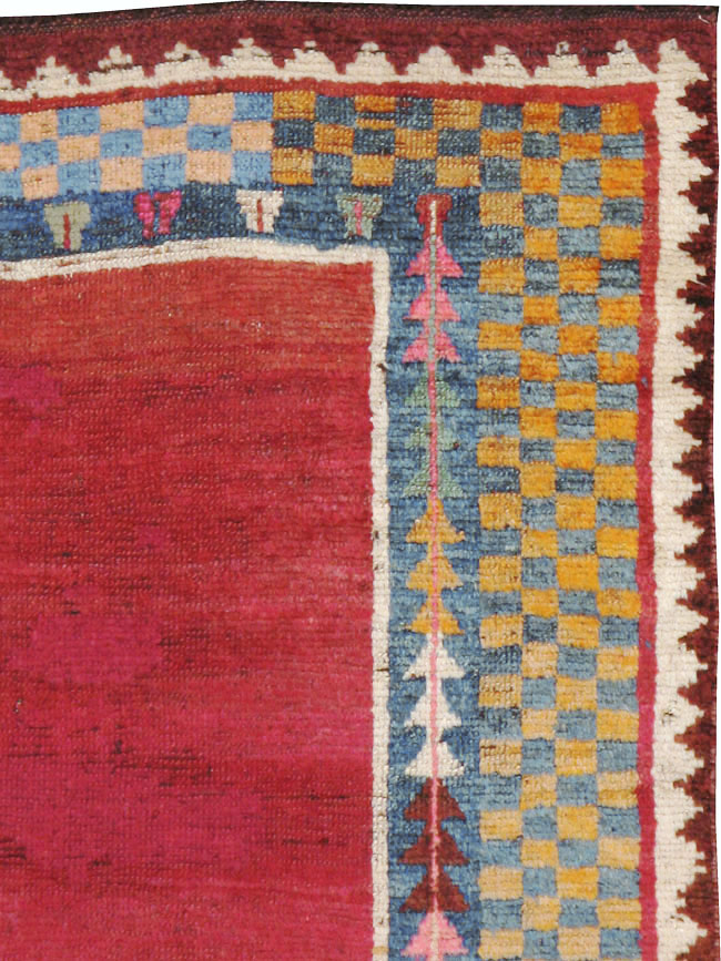 Antique Persian Gabbeh Rug, No.12238 - Galerie Shabab
